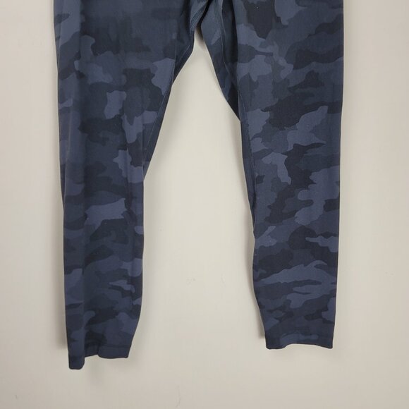 Lululemon Align Camo Leggings - Picture 5 of 11